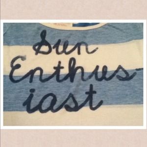 American Eagle crop t-shirt