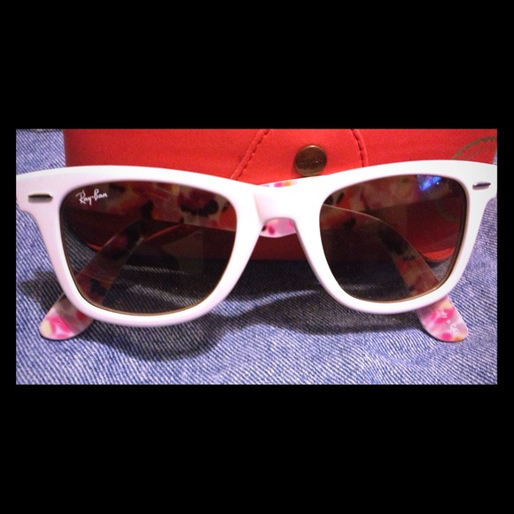 Ray-Ban Glasses... Like New