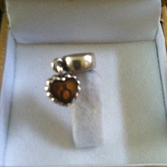 Pandora bead