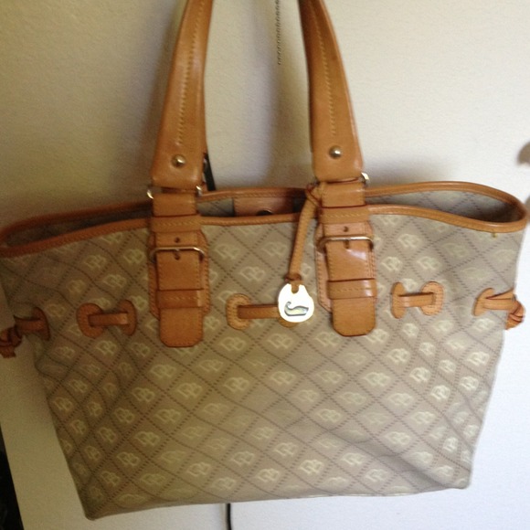 Dooney&Bourke handbag