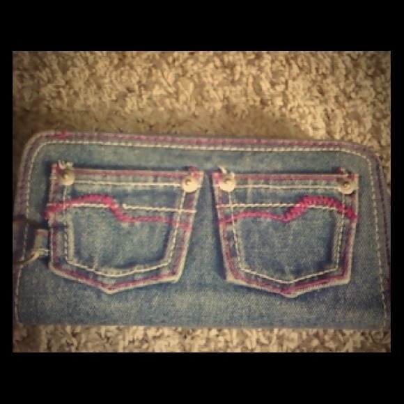 Jean pocket wallet.