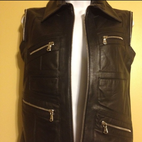Authentic DOLCE & GABBANA VERY RARE LEATHER JACKET - Picture 2 of 4