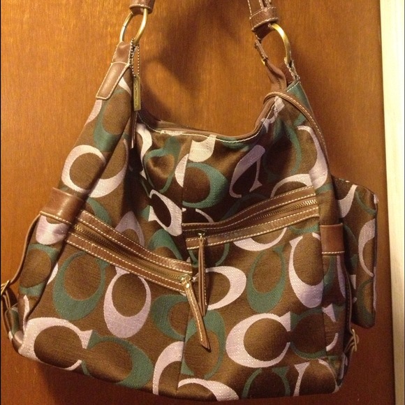 👏Trade👏 Coach inspired purse & wristlet!