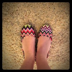 SOLD! Chevron stripe silk flats