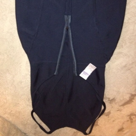 Authentic HERVE LEGER PARIS Original Bandage Dress - Picture 4 of 4