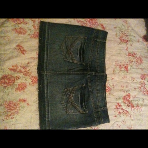 SOLD - Picture 2 of 3