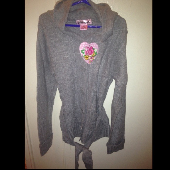 🎀BUNDLE FOR ARIAMARCHE🎀GIRLS sweater✨