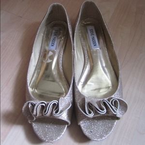 Steve Madden gold sparkly flats