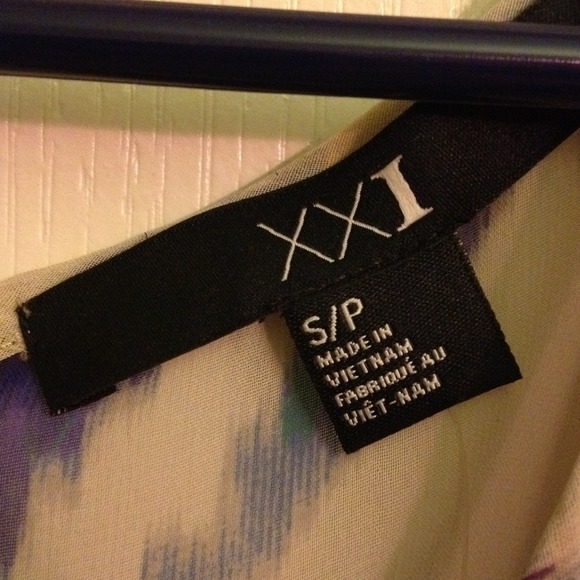 F21 Hi-Low Tribal Print Dress - Picture 2 of 3