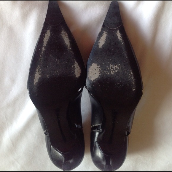 🔴SOLD🔴SERGIO ROSSI Black D'Orsay Pumps🔴SOLD🔴 - Picture 4 of 4
