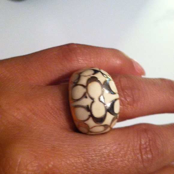 Authentic Coach Ring - Picture 2 of 2