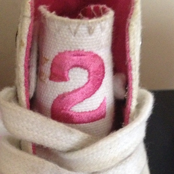 Ralph Lauren - Picture 2 of 3