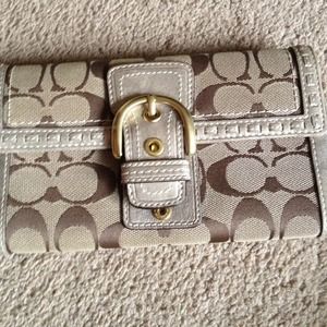 Authentic Coach large signature "c" wallet..