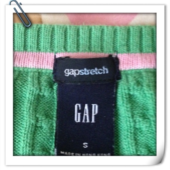GAP - Picture 4 of 4