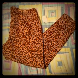 💗Reserved for Henneesi💗Animal print skinny pants