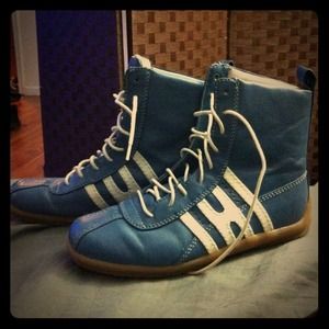 Vintage boxer style shoes