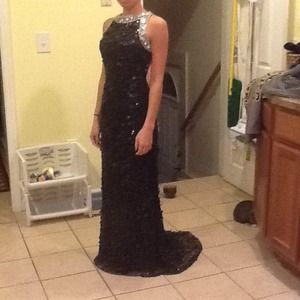 🆕⬇ FINAL reductions✨evening/prom/pageant dress!!!