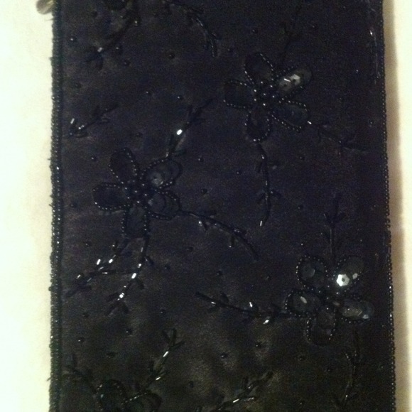 🎀SOLD🎀 Sequined Evening Bag - Picture 4 of 4