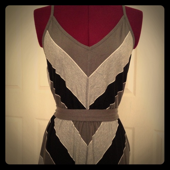 Old Navy Gray & Black Stripe Dress