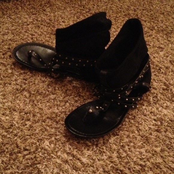 Vera wang sandal/boots