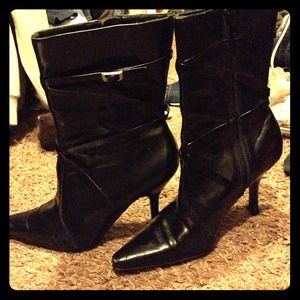 Madeline Black Boots