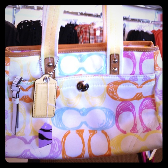 Reduced New Coach scribble tote