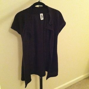 NWT Navy blue 2 button sweater