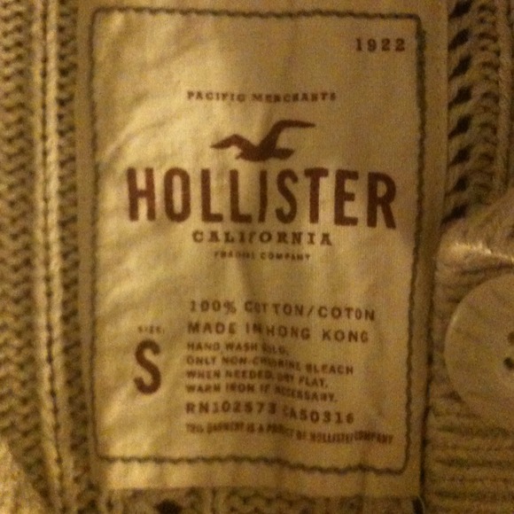 HOLLISTER sweater - Picture 2 of 2