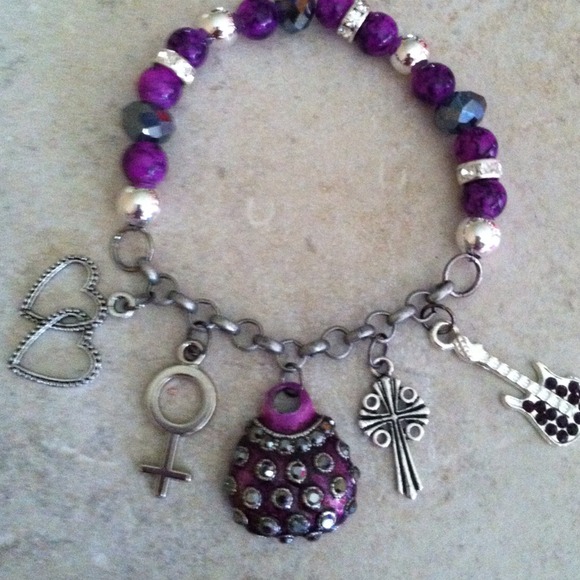 Cherry red jewels bracelet