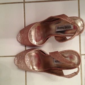 Steve Madden Rose Gold Glitter Shoes