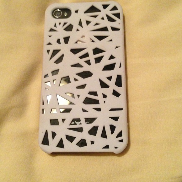 White iPhone 4 case