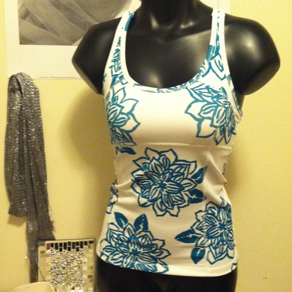 ))SOLD Padded workout top, but wait..there's more!