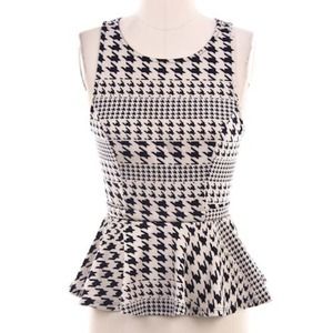 Houndstooth top sleeveless flare bottom new!!!!