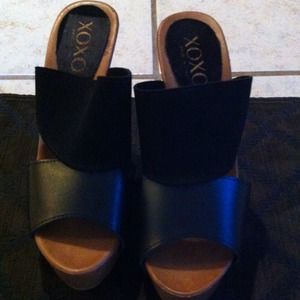 ❤️HOST PICK❤️ Y2K black XOXO suede heels