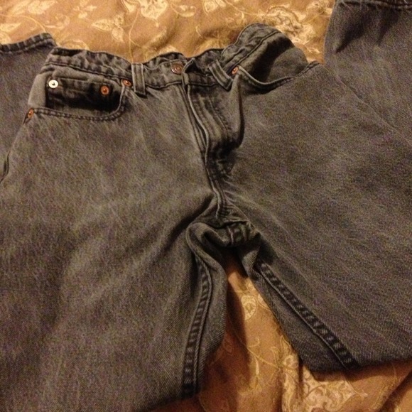 *REDUCED!* Faded black vintage Levi size 1 short