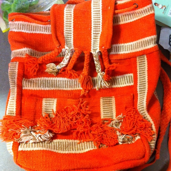 💢SOLD💢UO orange backpack