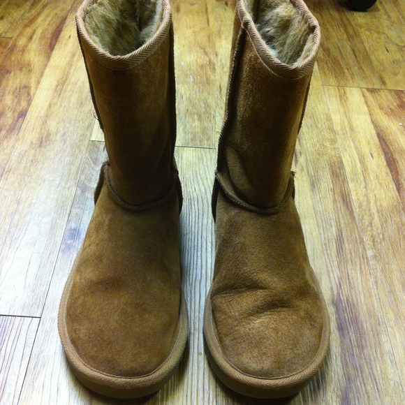 Brown boots
