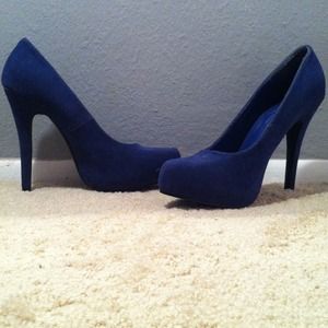 Cobalt blue pumps.