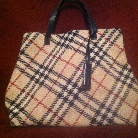 Used Burberry Authentic wool Handbag