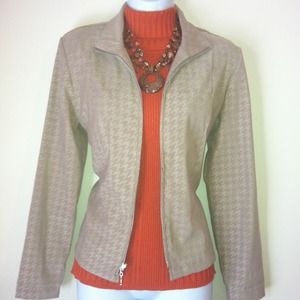 **SOLD**Khaki soft blazer