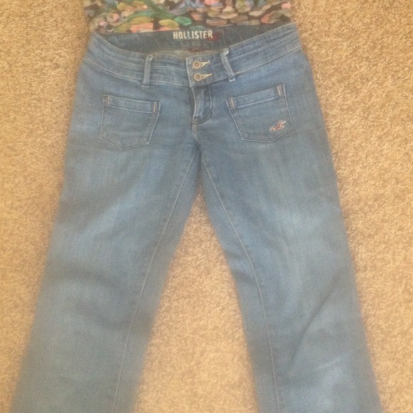 Jeans - Picture 2 of 3