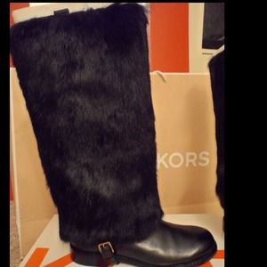 RESERVED NEW Michael Kors Rabbit Fur&Leather Boots RESERVED NEW Michael Kors Rabbit Fur&Leather Boots