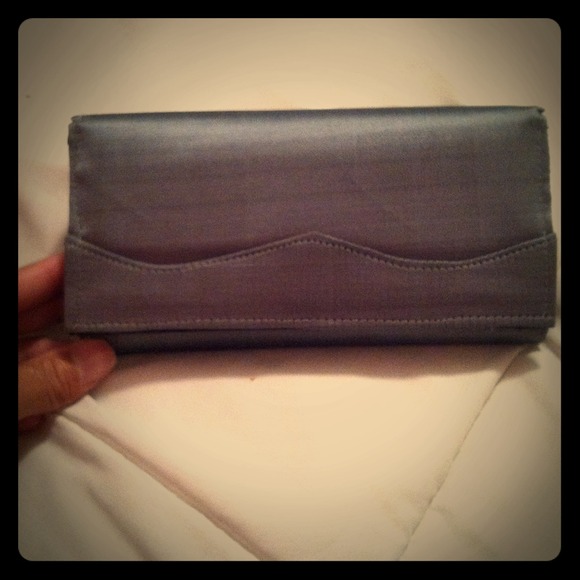 Gray wallet.