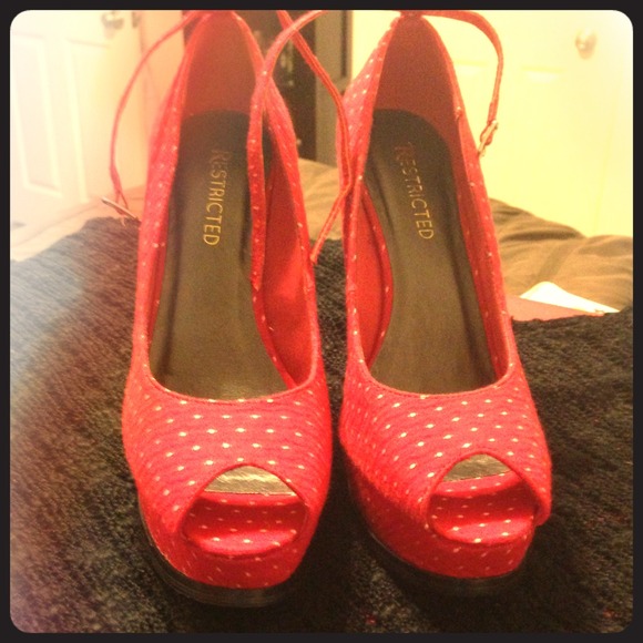 Restricted Wedges ****reserved trade****
