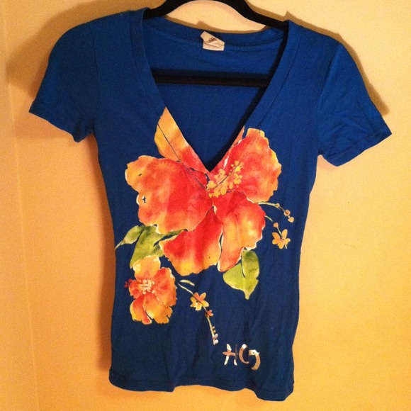 Floral Hollister T-shirt