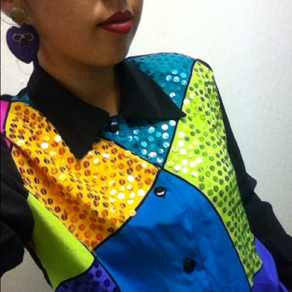 ✨Vintage silk blouse with color block sequins - Picture 3 of 3