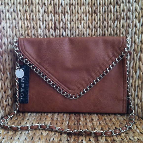 *REDUCED*NWT COGNAC ENVELOPE SHOULDER BAG