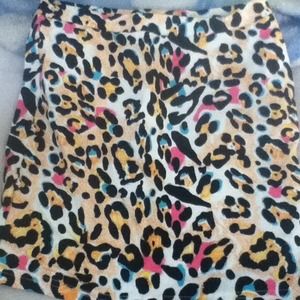 Leopard pencil skirt