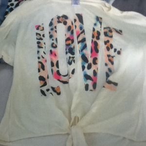 Shirt that goes with pencil skirt