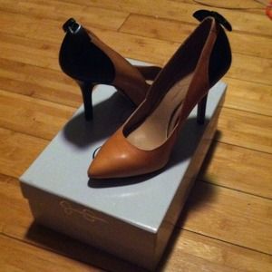 Jessica Simpson Jaide Pumps